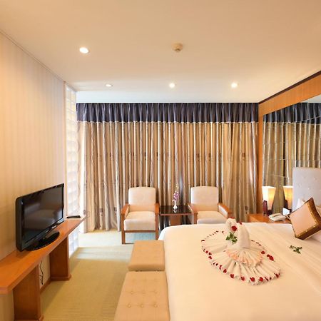 Danang Petro Hotel Exteriér fotografie