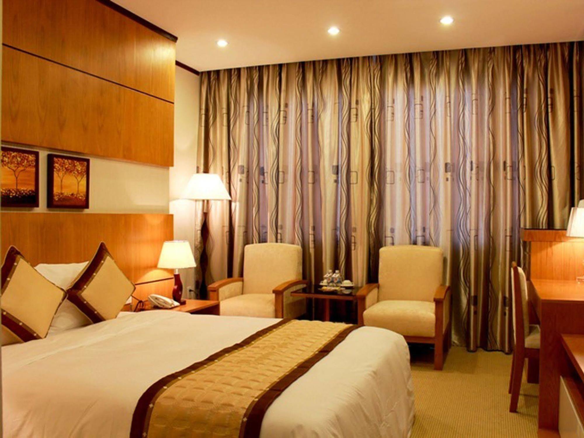 Danang Petro Hotel Exteriér fotografie